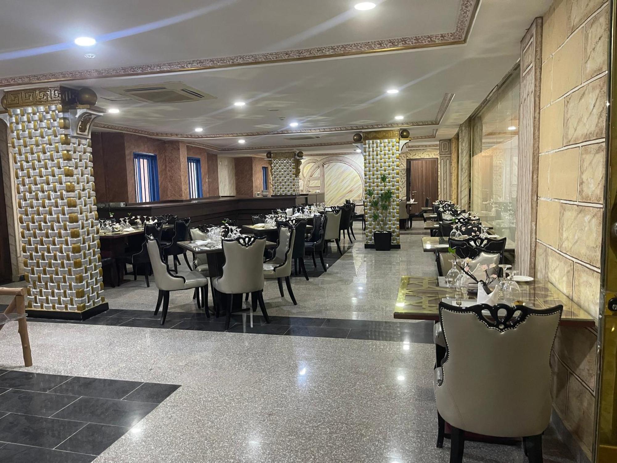 Aa Hotel And Suites 아부자 외부 사진